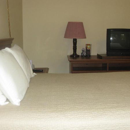 Picket Fence Motel St. Andrews By The Sea Екстер'єр фото