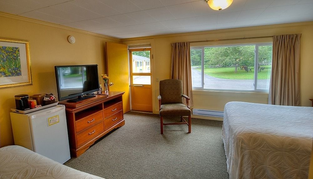 Picket Fence Motel St. Andrews By The Sea Екстер'єр фото